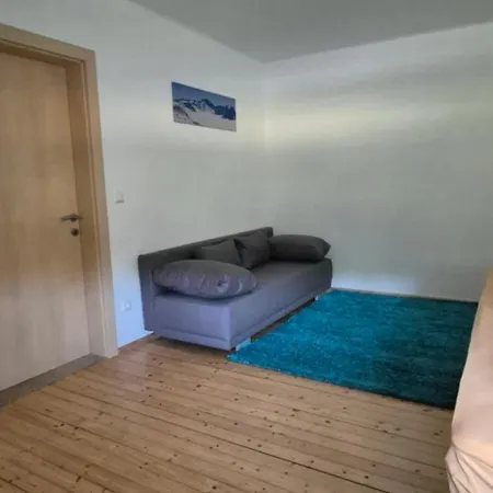 Haeuschen Vor Moosburg, Ahapartement * Ratzenegg